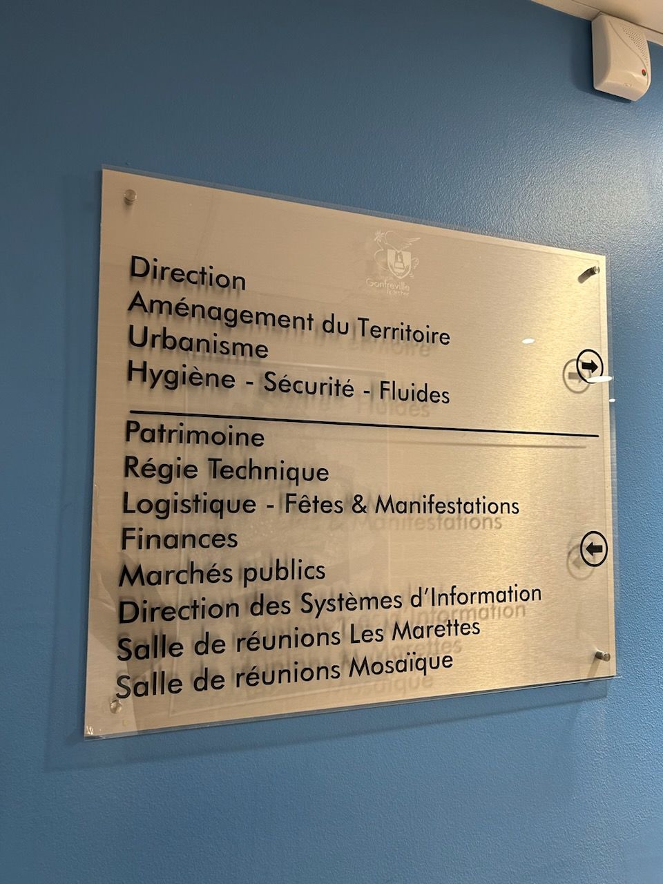 plaque en dibond pour la ville de gonfreville l'orcher