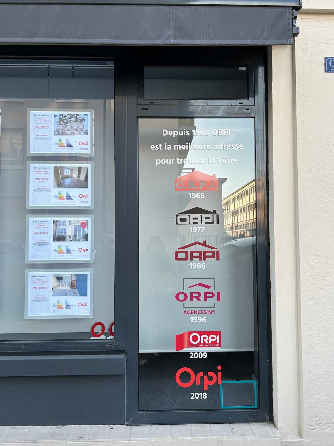 Habillage vitrine